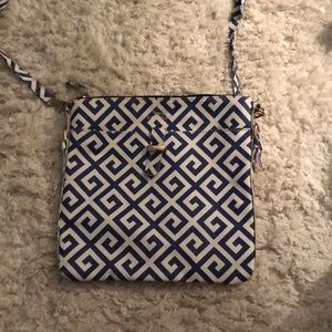 scout cross body bag/purse